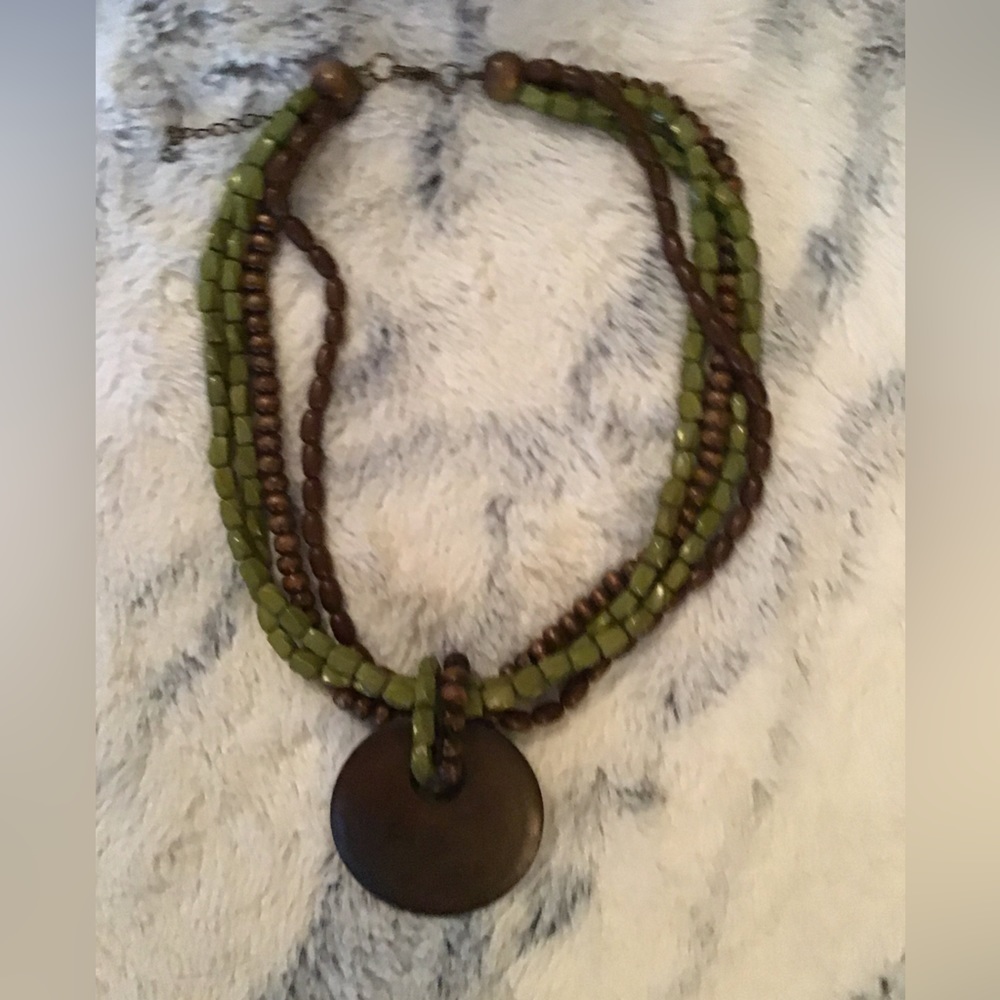 ETHNIC Wooden bead and disc Necklace